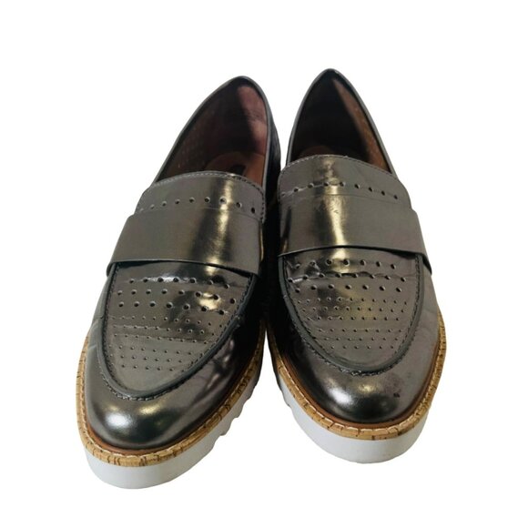 Halogen Emily Metal Pewter Leather Loafer 10 Comfortable Preppy Academic Shoe - Picture 1 of 15